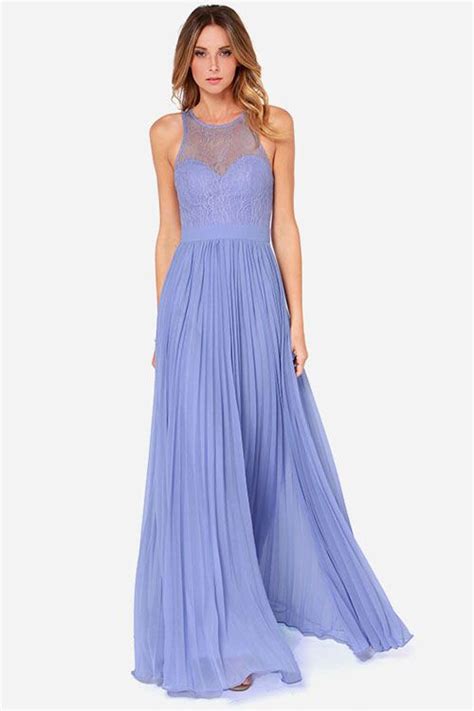 How to Choose the Right Accessories for Your Periwinkle Witch Gown